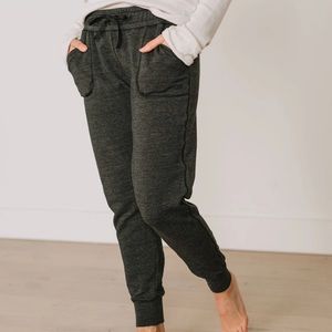 Albion Fit dark grey at ease joggers size M